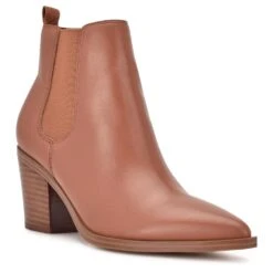 Nine West Wyllis Gored Chelsea Booties